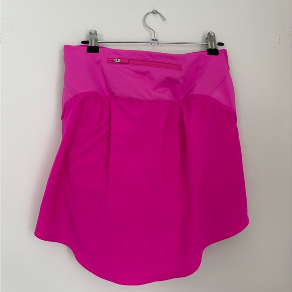 Lululemon Essential High Rise Running Women's Skirt Built In Shorts - Picture 3 of 5